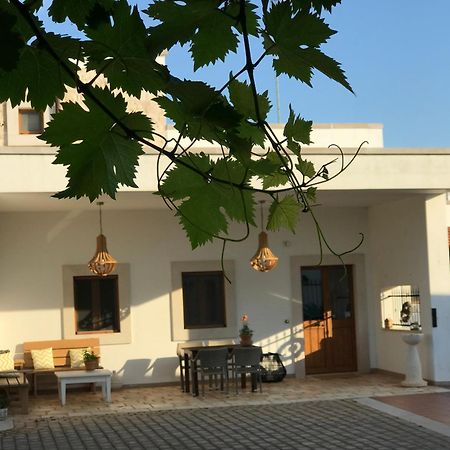 Masseria Cesarina B&B กัสเตลลานา กรอตเต ภายนอก รูปภาพ