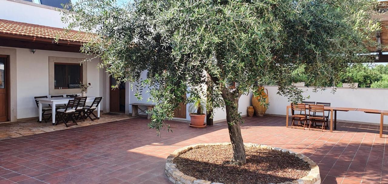 Masseria Cesarina B&B กัสเตลลานา กรอตเต ภายนอก รูปภาพ