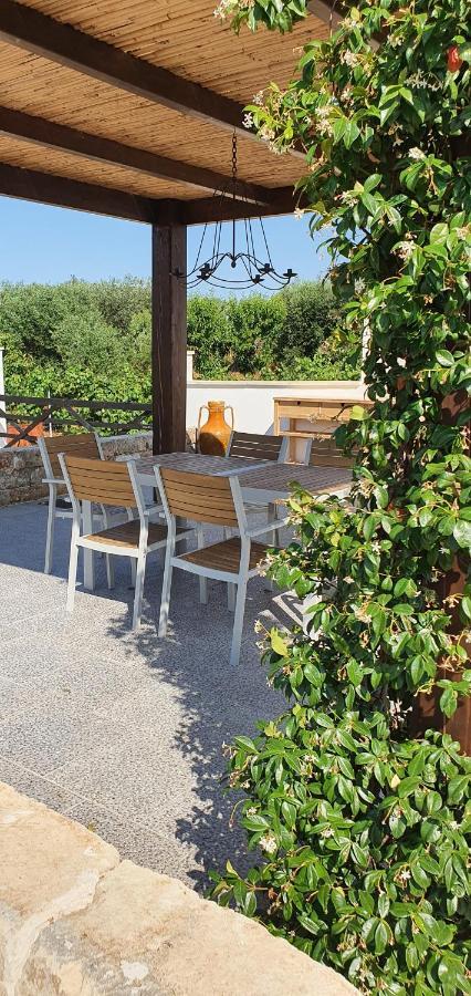 Masseria Cesarina B&B กัสเตลลานา กรอตเต ภายนอก รูปภาพ