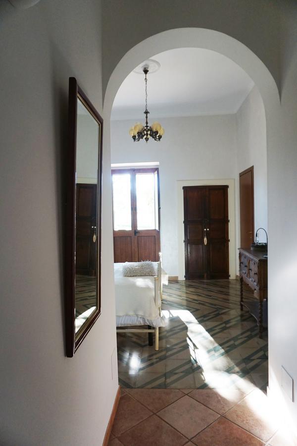 Masseria Cesarina B&B กัสเตลลานา กรอตเต ภายนอก รูปภาพ