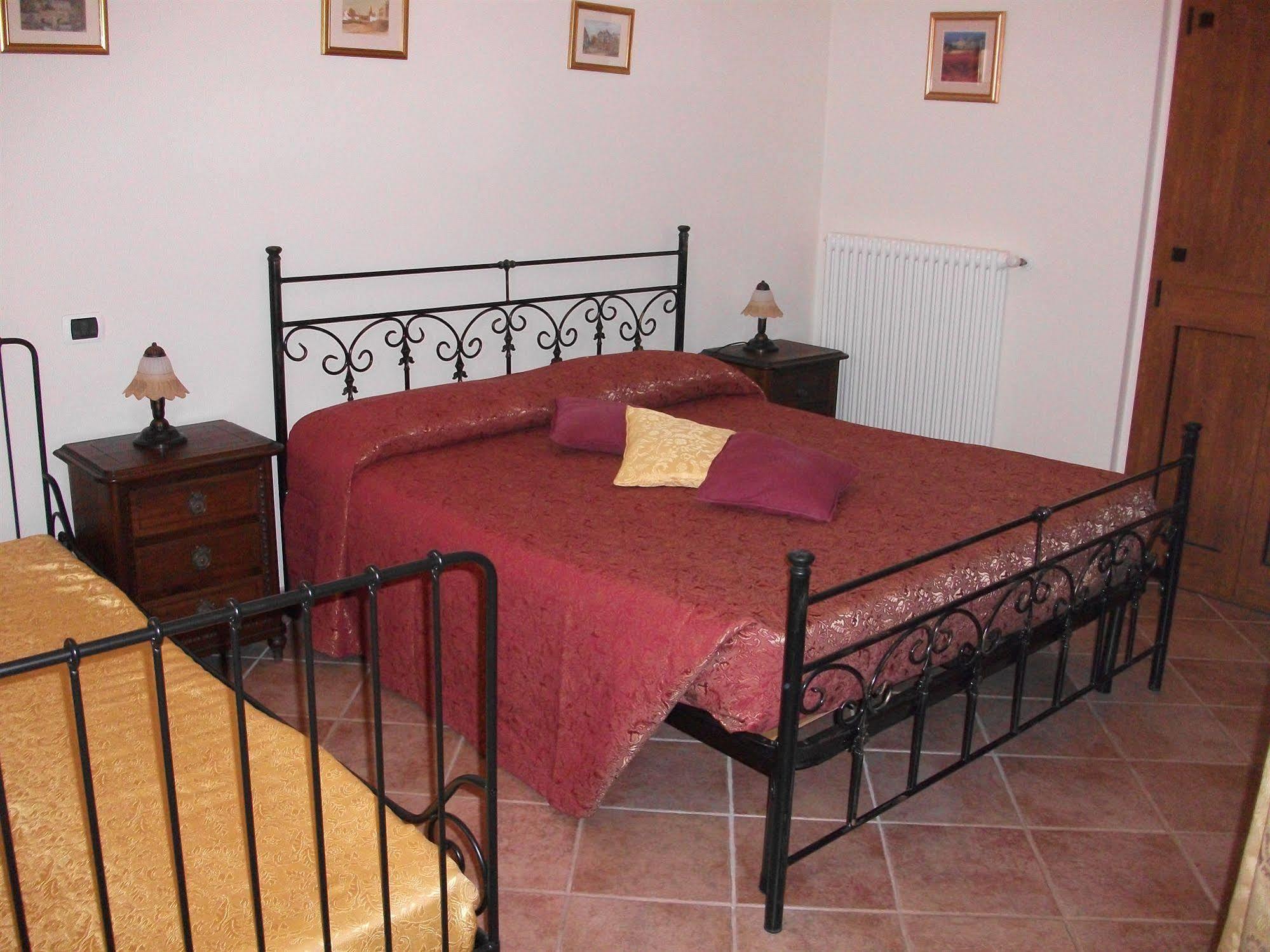 Masseria Cesarina B&B กัสเตลลานา กรอตเต ภายนอก รูปภาพ