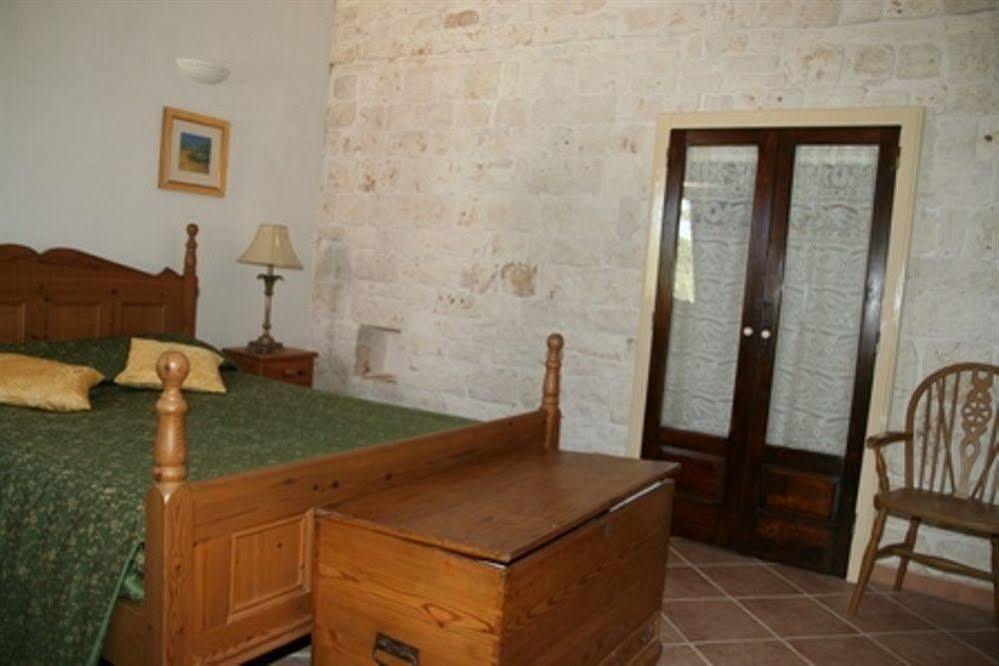 Masseria Cesarina B&B กัสเตลลานา กรอตเต ภายนอก รูปภาพ